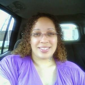 Meet your Posher, Monica